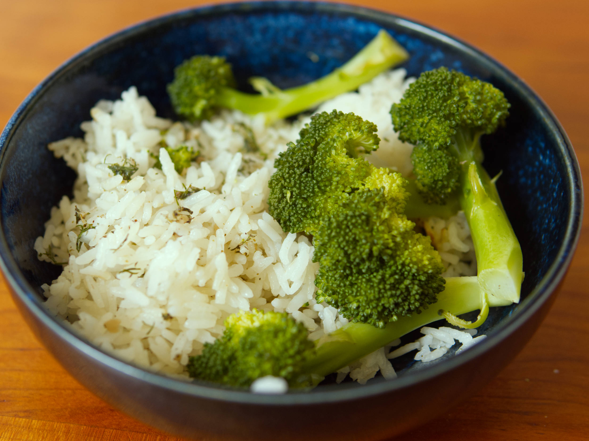 Rice Cooker Herb Rice and Broccoli