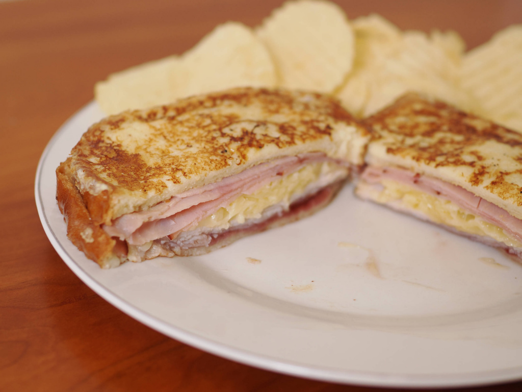 monte Cristo sandwich

